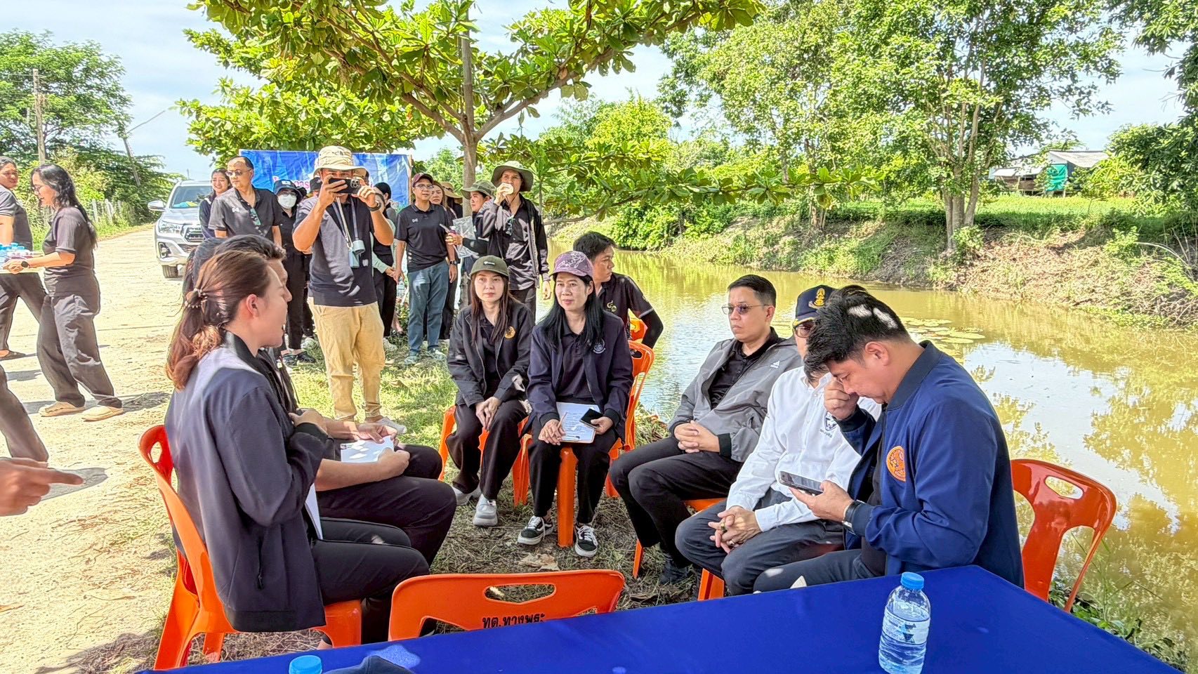 title - ลงพื้นที่อำเภอโพธิ์ทอง เพื่อตรวจประเมิน โครงการอ่างทอง น้ำใส คลองสวย ด้วยมือเราชาวอ่างทอง สนองพระบรมราโชบาย “แก้ไขในสิ่งผิด” ฟื้นฟูคูคลอง แม่น้ำจังหวัดอ่างทอง